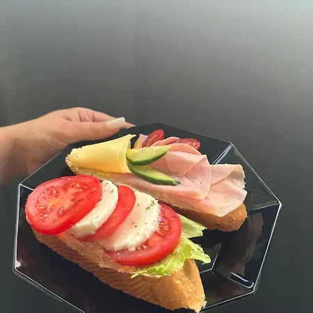 Dh Duomo Vb 아파트 코시체